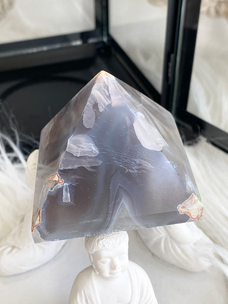 Agate Pyramid #7