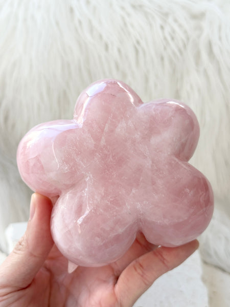 Rose Quartz Lotus Carving