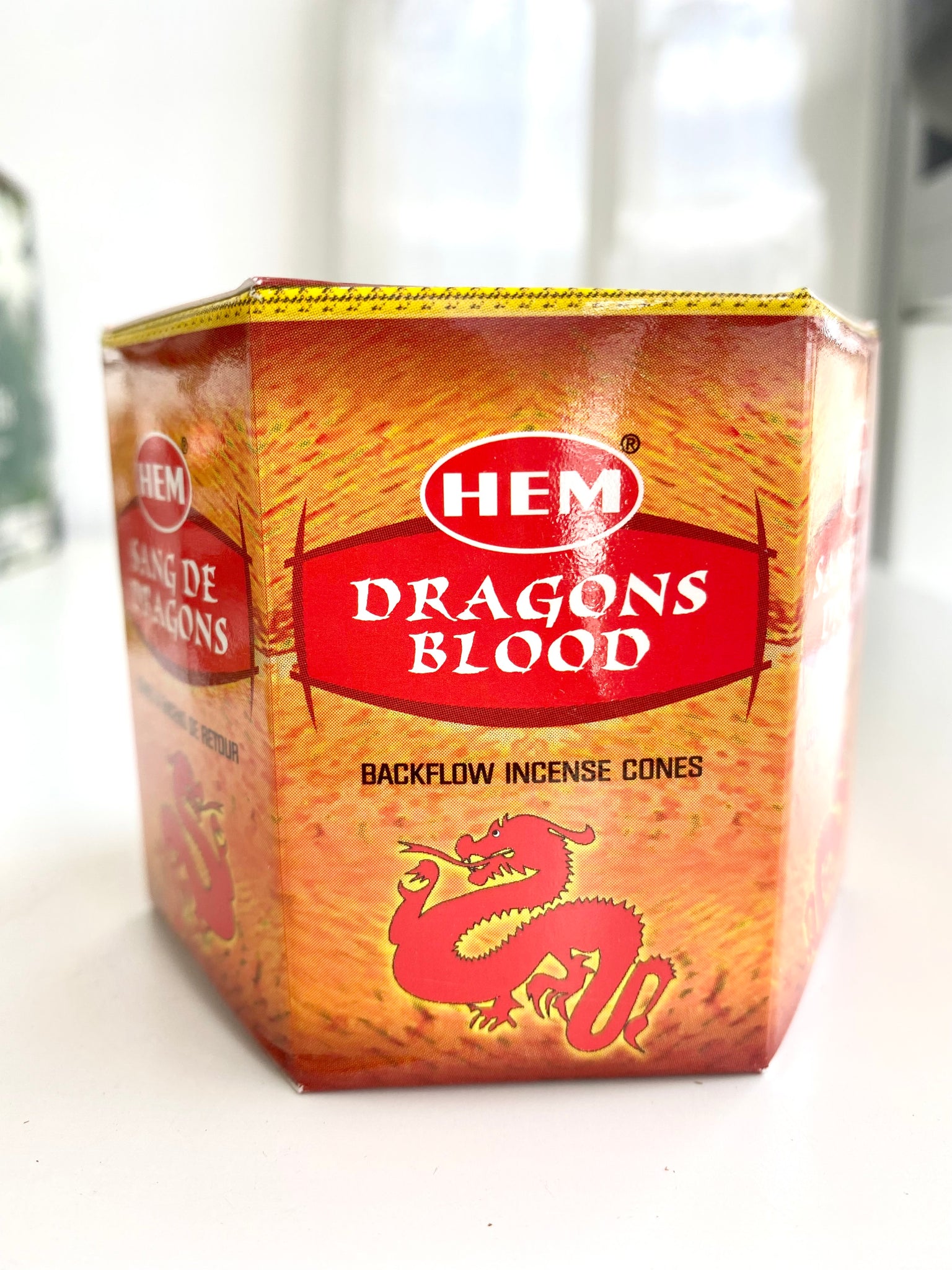 HEM BACKFLOW Dragons Blood Incense Cones