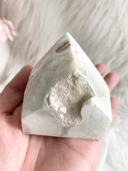 Caribbean Calcite Chunky Top Point #4