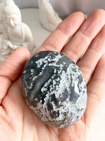 Moss Agate Palm Stone #8