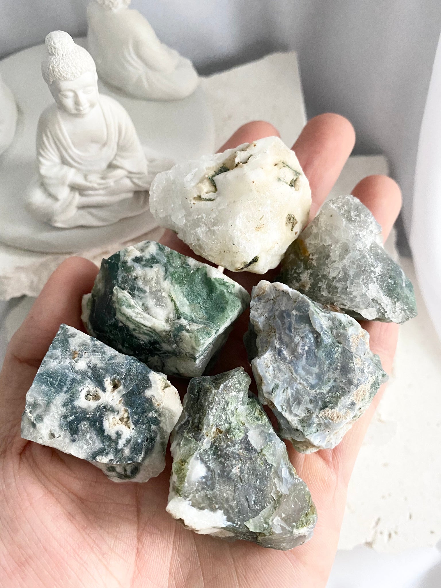 Moss Agate Raw Stone GURU CRYSTALS